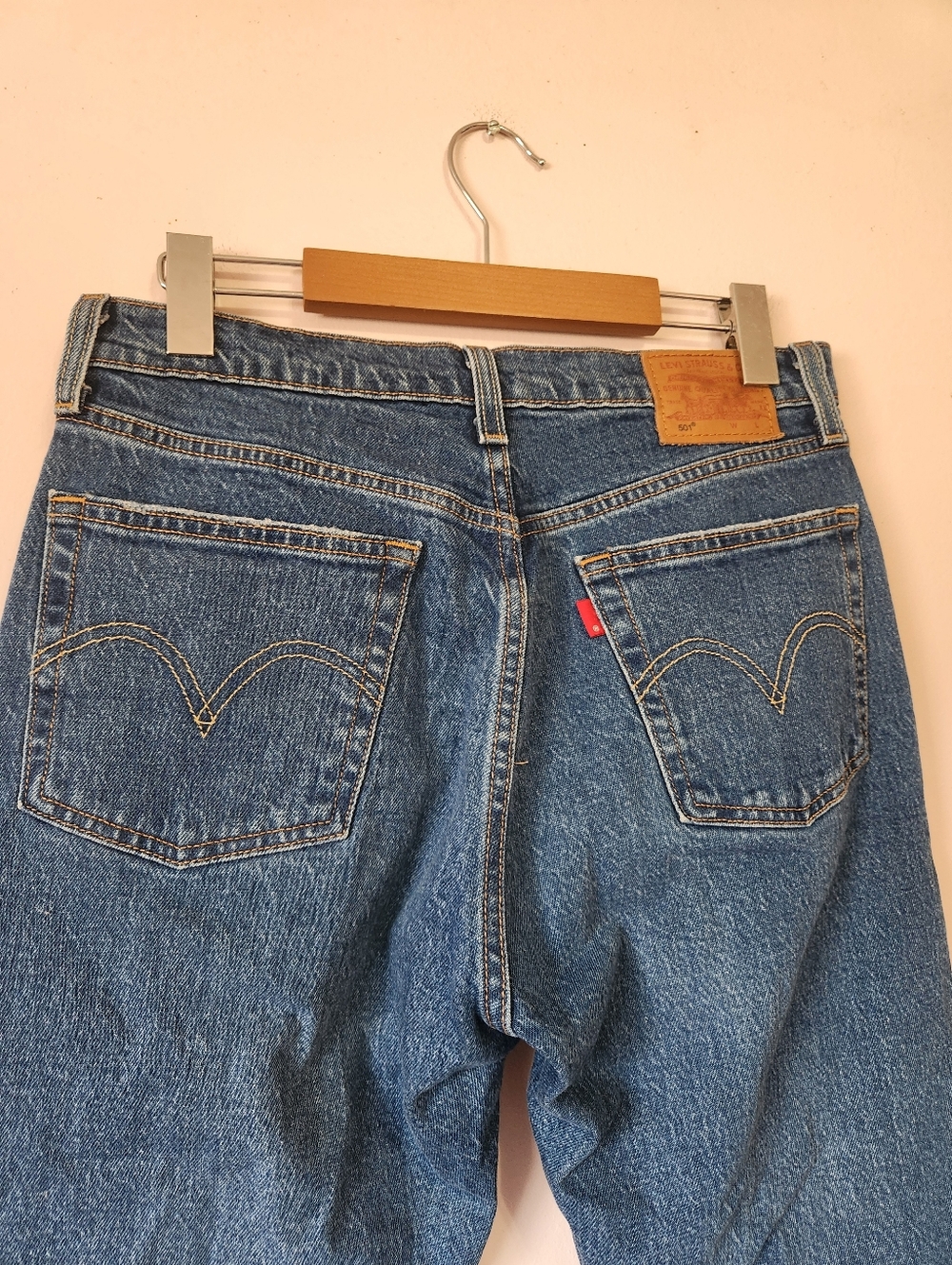 Levi's 501 Original Cropped Jeans 28 Charleston Fun Blue High Rise Button Fly - Picture 5 of 7